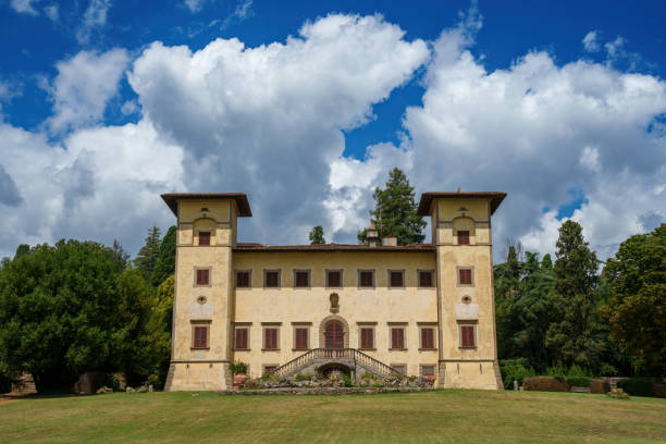 Villa d'epoca barocca in stile toscano (immagine di repertorio)